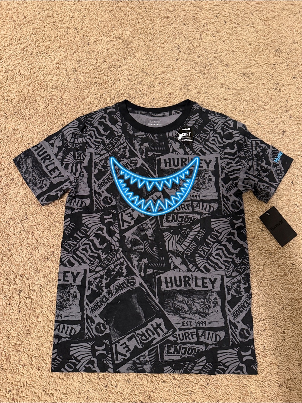 Hurley Black & Gray Graphic Tee
